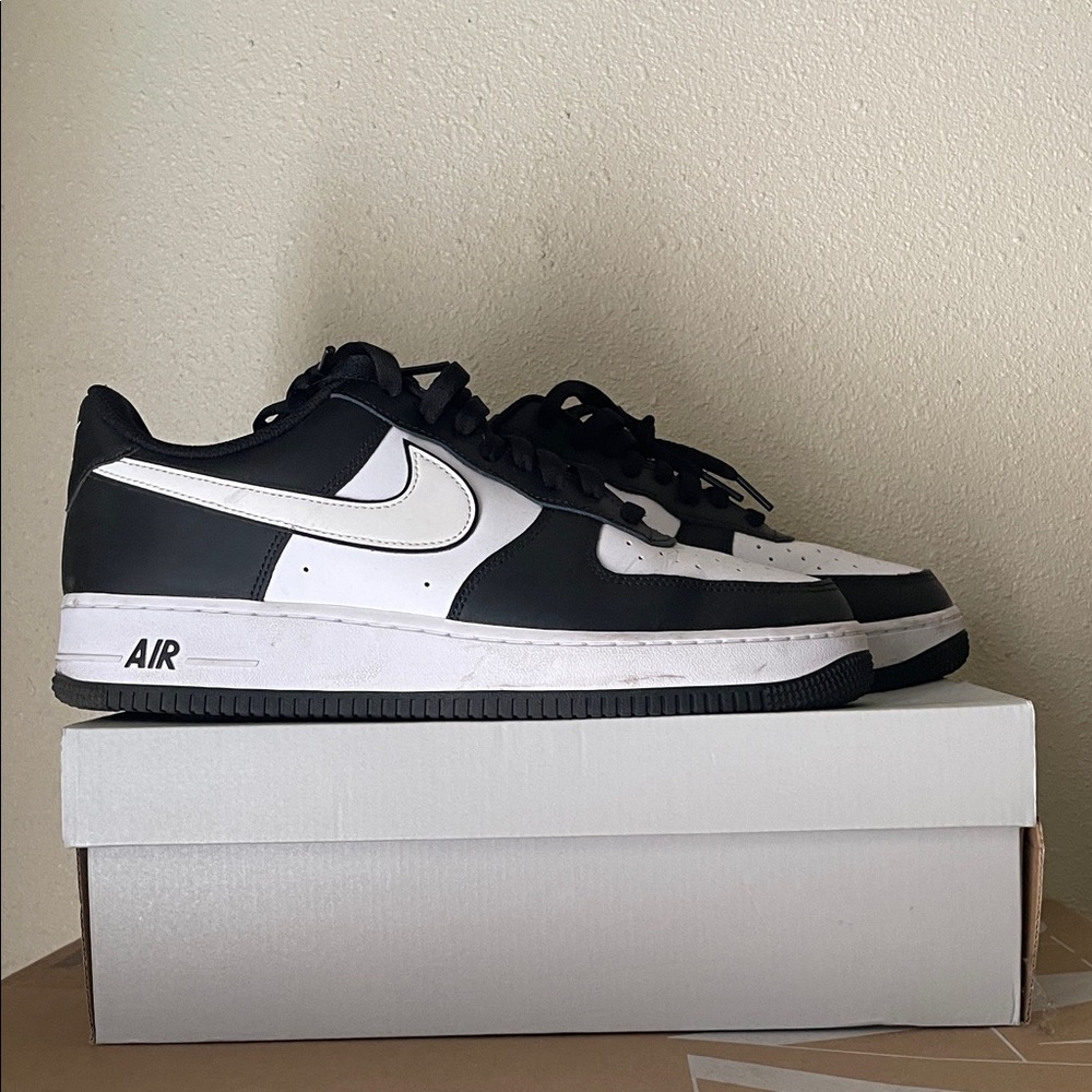 Nike Air Force 1 Pandas